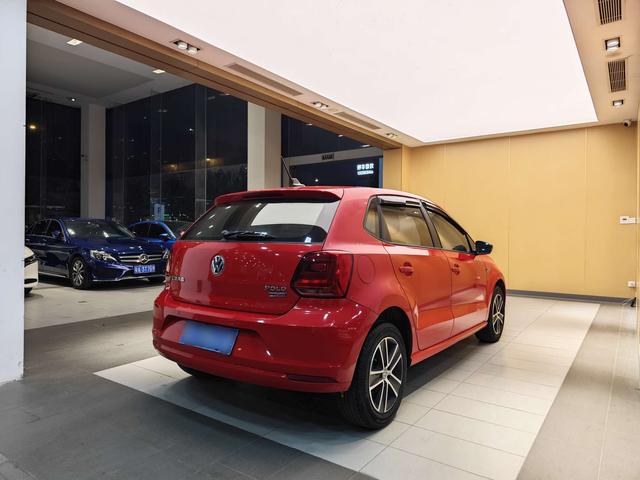 2014 Polo 1.6L Automatic 30th Anniversary Edition -u22634975 | ZEEX AUTO