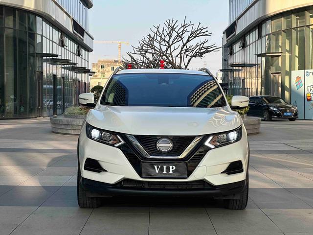 Dongfeng Nissan Qashqai 2023 Classic 2.0L Comfort Version Used Car for Sale in Ghana -u23045678 | ZEEX AUTO