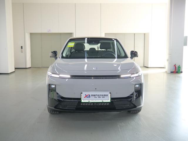 Leapmotor B10 2025 510 Enjoyment Version Used Car for Sale in Ghana -u22953489 | ZEEX AUTO