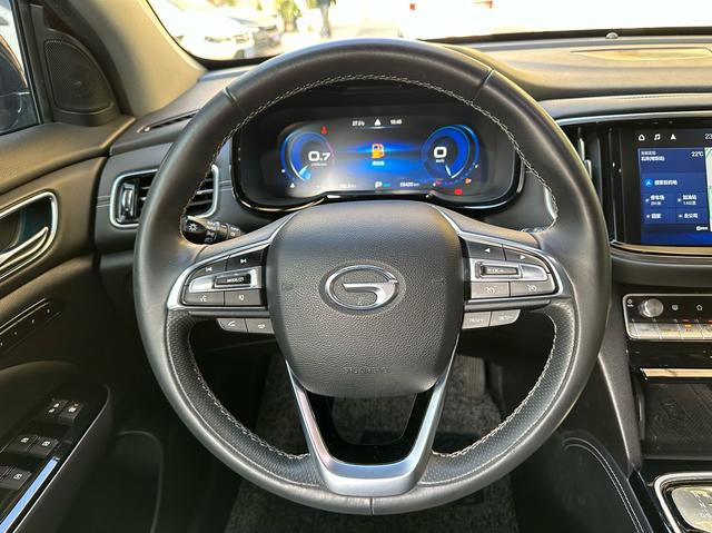 GAC Trumpchi GS8 2021 Model 390T 2WD Luxury Intelligent Connection Commemorative Edition Used Car for Sale in Ghana -u23043144 | ZEEX AUTO