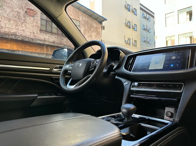 GAC Trumpchi GS8 2021 Model 390T 2WD Luxury Intelligent Connection Commemorative Edition Used Car for Sale in Ghana -u23043144 | ZEEX AUTO